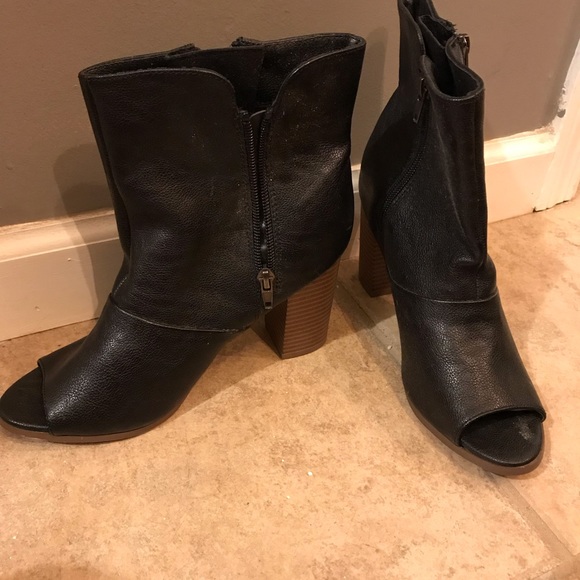 Shoes!!!! - Picture 8 of 8